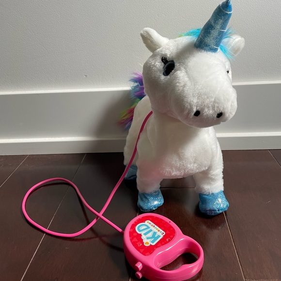 Walking unicorn with leash - Picture 1 of 4